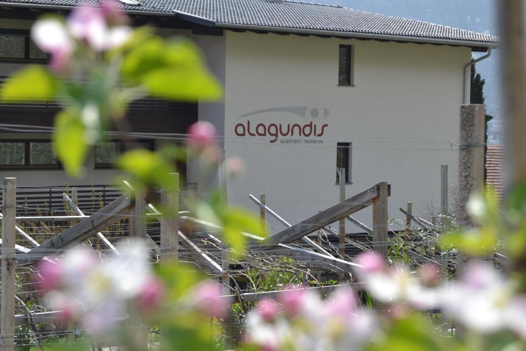 Alagundis Apartment Residence Lagundo Exteriér fotografie
